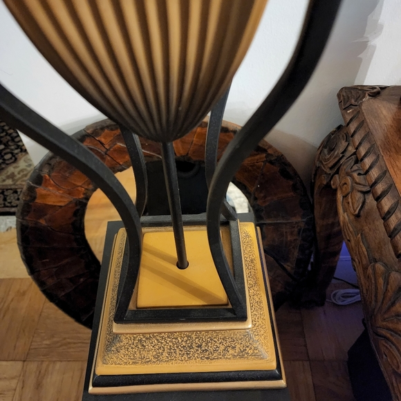 2 Table Lamps - Picture 2 of 2